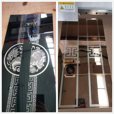 1500mm*3000mm 1390 Macchina di incisione laser per incisione di superficie decorativa Spray unilaterale