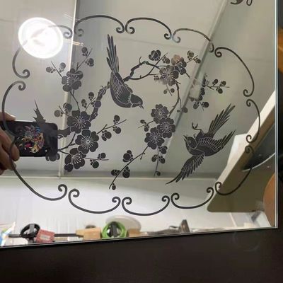 Macchina di taglio per tavola di incisione in vetro Art sabbiato e opzioni di personalizzazione