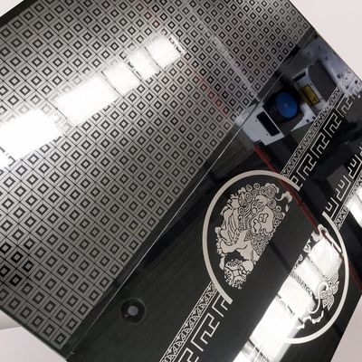 Macchina di marcatura laser a fibra 1325nm per oggetti metallici