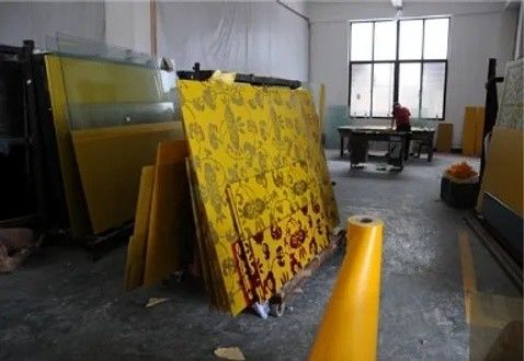 Macchina di incisione a lama laser verticale di vetro per porta scorrevole in vetro per arte